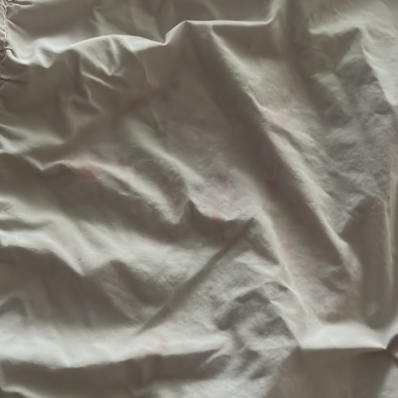 Simply Shabby Chic TWIN Pink Ruched Smocked comforter + pillowcases ( 2) set - Picture 4 of 14